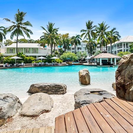 Beach Club Private Apartments Palm Cove Exterior foto