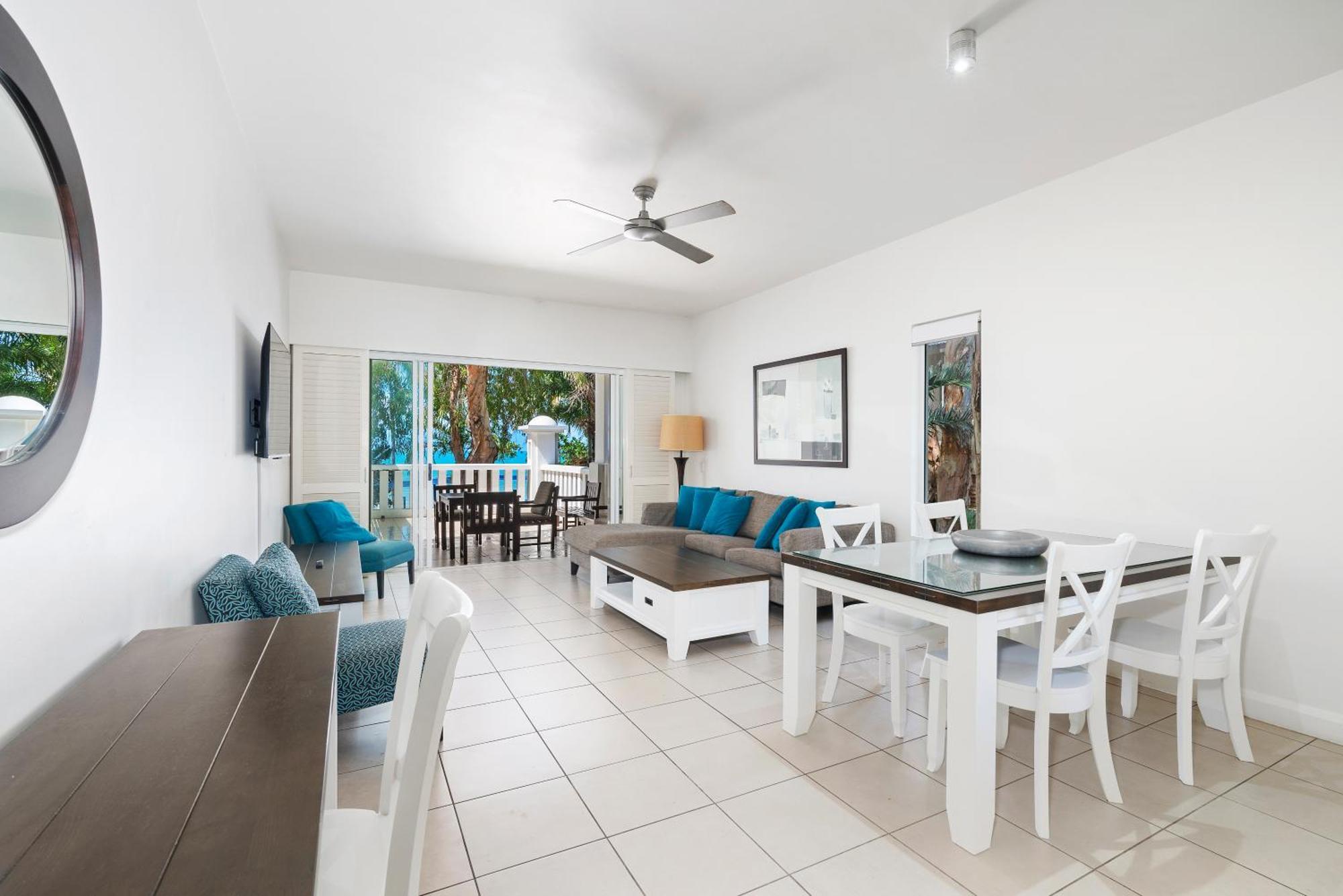 Beach Club Private Apartments Palm Cove Habitación foto