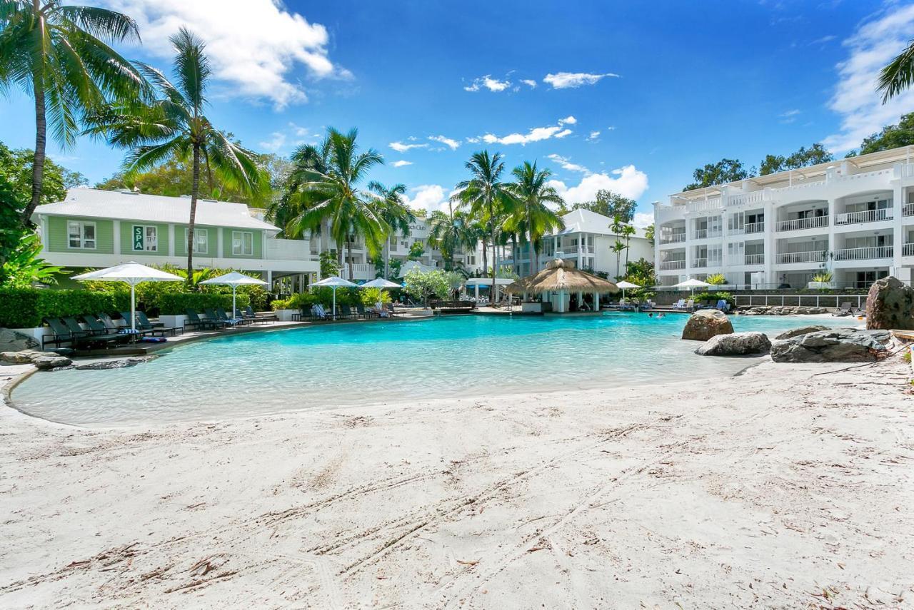 Beach Club Private Apartments Palm Cove Exterior foto